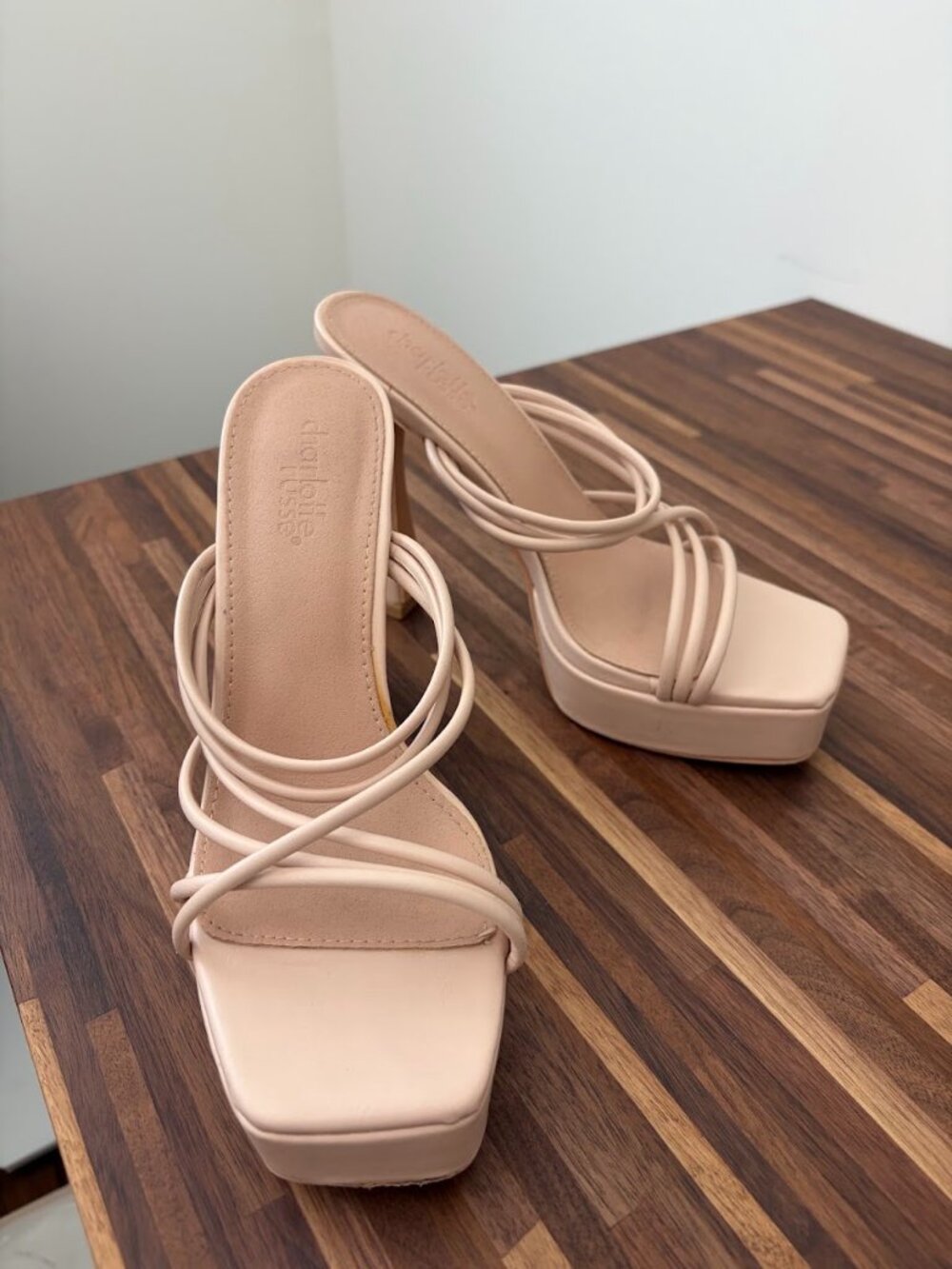 Charlotte Russe Cream Faux Leather Chunky Platform Sandals